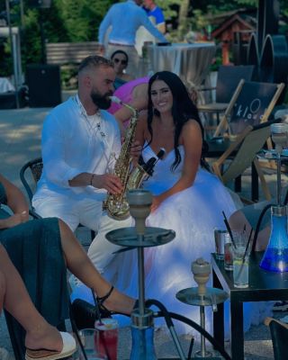 Marvinsmoke i na vaší svatbě.👰🏽‍♀️💍 Pronajměte si celý náš tým s obsluhou, parádním stanem a profesionálním zázemím pro...